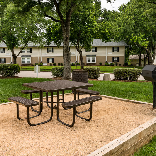 Arbor Creek 700x700 33.jpg