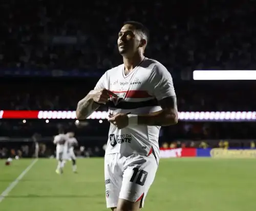 Luciano decide contra o Flamengo e vira trunfo do São Paulo