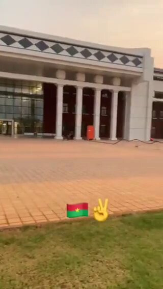 ILJFXoven tQm xx.jpg