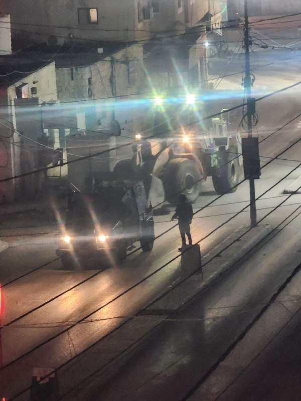 قوات الاحتلال تواصل فرض حصار على بلدة قباطية جنوب جنين، وتستمر باقتحامها وإغلاق مداخلها وعدد من الشوارع الداخلية فيها....