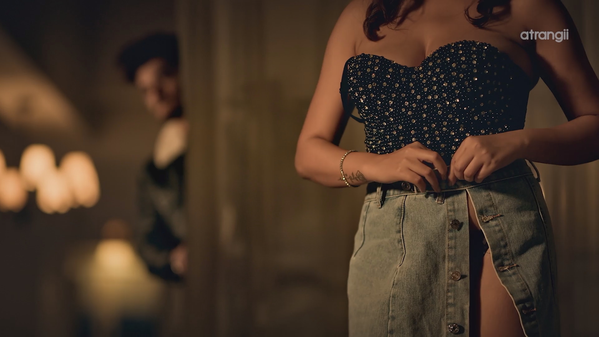 C. E. O (2025) S01E01T03 Atrangii Hindi Web Series 1080p WEB DL 1.4GB(1Filmy4Wap.Cloud).mkv snapshot