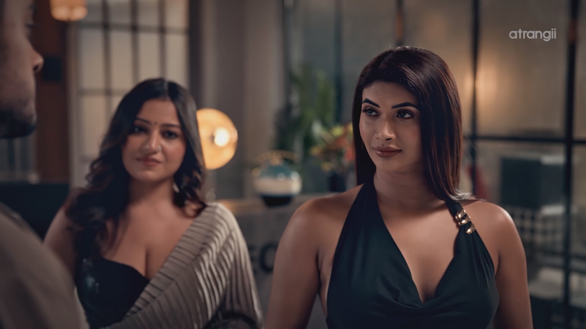 C. E. O (2025) S01E01T03 Atrangii Hindi Web Series 1080p WEB DL 1.4GB(1Filmy4Wap.Cloud).mkv snapshot