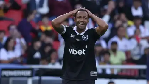 Marlon Freitas no Palmeiras: troca pode acelerar "dança das cadeiras" entre Botafogo e São Paulo