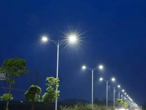 den duong streetlight led philips citilight ctl391l led84 nw 70w 8400lm ip66 220 240v (3).webp
