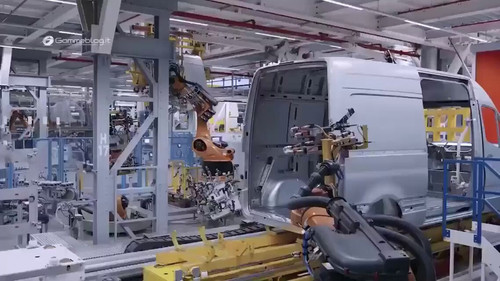 L5YxGDIlC C9xYiX.jpg