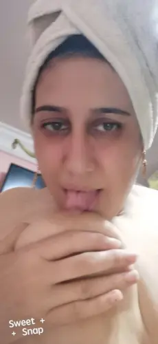 نودز ميلف اربعينيه جميله و مثيره عريانه ملط طيزها حكايه 18