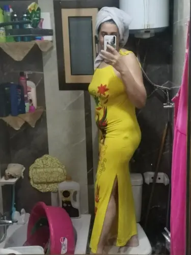 نودز ميلف اربعينيه جميله و مثيره عريانه ملط طيزها حكايه 10