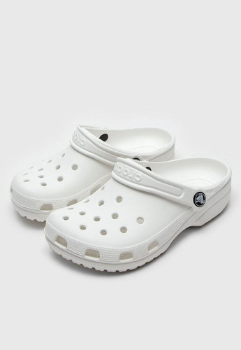 crocs.jpg