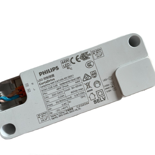 bo nguon ballast tang pho driver led philips certadrive 44w 0.91.05a 42v 230v i (1).jpg