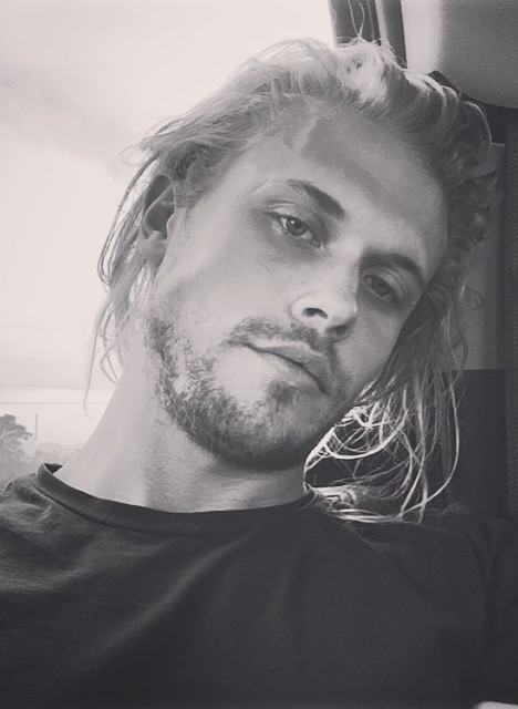 1017622824861905671 285728659.jpg