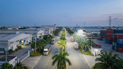 den duong streetlight led philips citilight ctl304strla led240 cw 200w 24000lm ip66 220 240v (5).png