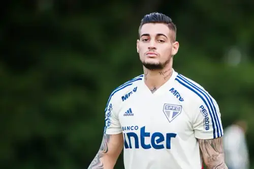 Após mais de um ano fora dos gramados, goleiro Jean, ex-São Paulo, se junta ao América de Cali-COL