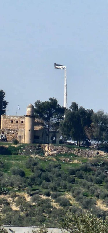 الاحتلال يواصل تحفير الأرض في منطقة ترسلة قرب بلدة جبع جنوب جنين باستخدام الشاحنات والجرافات، تمهيداً لإعادة إقامة مستوطنة "ترسله"....