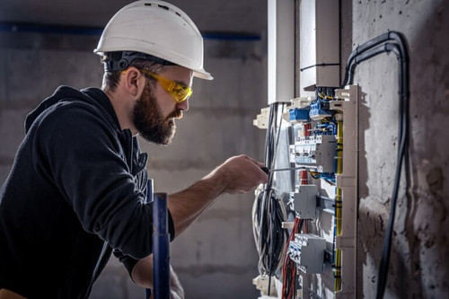 Licensed Electrician in London | AlanCo Services.jpg