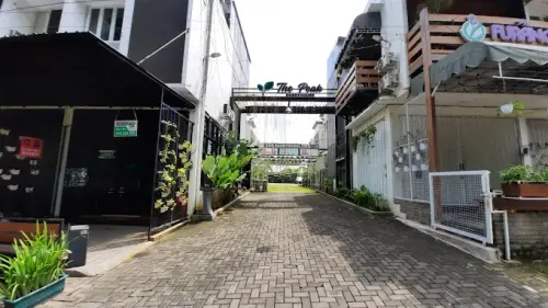 The Peak Guesthouse.webp