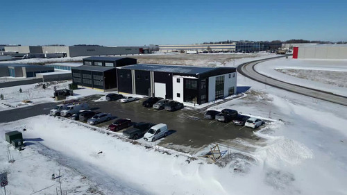 agJZmMg rRsRsvDa.jpg