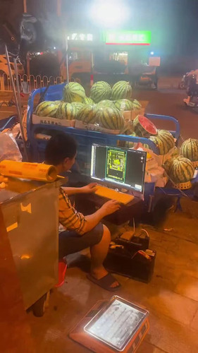 8nvsHe jQBVsV9R6.jpg