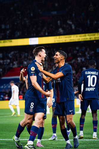 G jKgoxWMAAHxWO?format=jpg.jpg