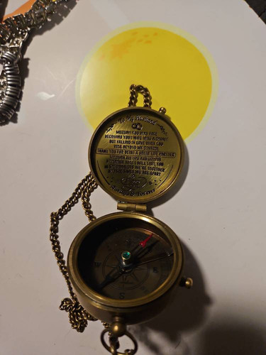 e527d846e057.jpg