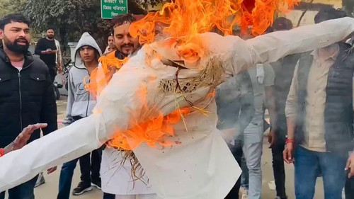 P4GetMuU hbbAbr0.jpg