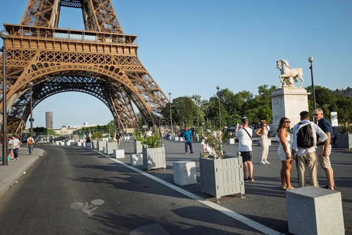 G WCTyKbAAUNj8Q?format=jpg.jpg