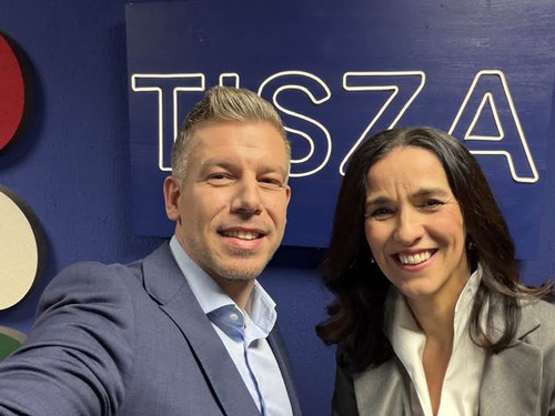 621799298 26282594224681677 194629899220466979 n.jpg?stp=cp6 dst jpg s720x720 tt6& nc cat=106&ccb=1 .jpg