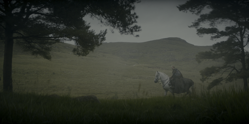 El caballero de los Siete Reinos (2026) S01E02 [AMZN WEB DL 2160p HEVC DV HDR10+ ES DD+ Atmos 5.1][H.png