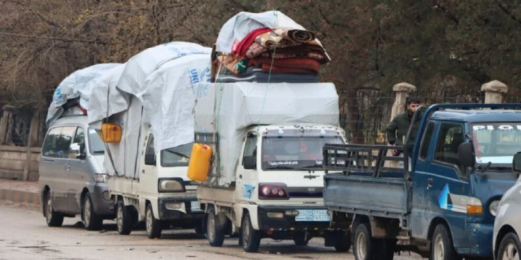 Yerinden edilmiş 150 bin kişi Cizîr ve Fırat Kantonunda