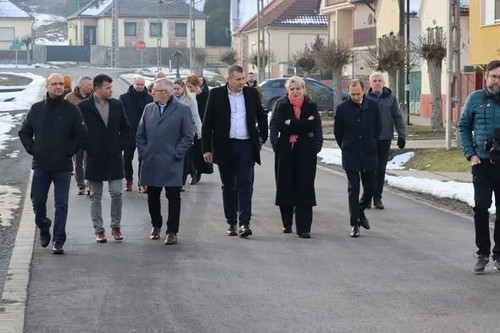 621870068 1263706782238302 8390812634607606529 n.jpg?stp=dst jpg s590x590 tt6& nc cat=110&ccb=1 7& n.jpg