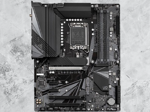 Gigabyte Z690 UD removebg preview.png