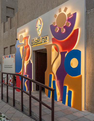 G bp7BqbIAAEOWb?format=jpg.jpg