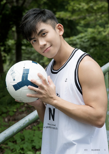 BlueMen473 (21).png