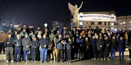 Kobanê halkı: Kürtler ayağı kalkmalı, direnişe sahip çıkmalı