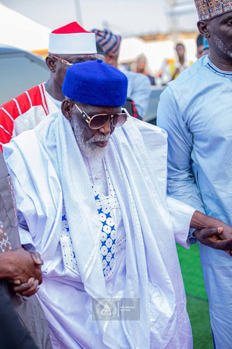 G f5CAzWEAAGc1z?format=jpg.jpg