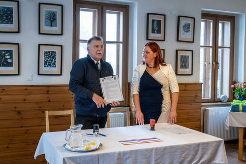 622811650 1335817821683884 2949960635297198622 n.jpg?stp=dst jpg s590x590 tt6& nc cat=102&ccb=1 7& n.jpg