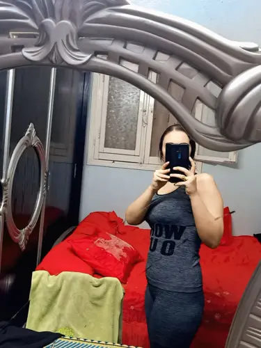 نودز مصري منقبه كيوت جسمها مربرب تصور لعشيقها في البيت وهي عريانه ملط تفرجيه ع بزازها العسل و كسها ا