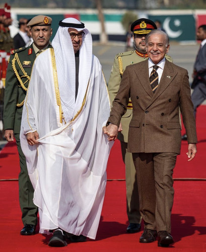 G GcdkYXQAA23hr?format=jpg.jpg