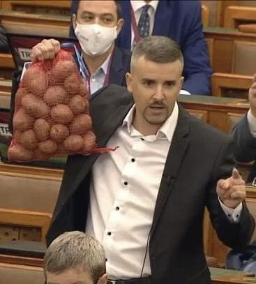 617701719 1379539773971033 1649513209880382438 n.jpg?stp=cp6 dst jpg tt6& nc cat=105&ccb=1 7& nc sid.jpg