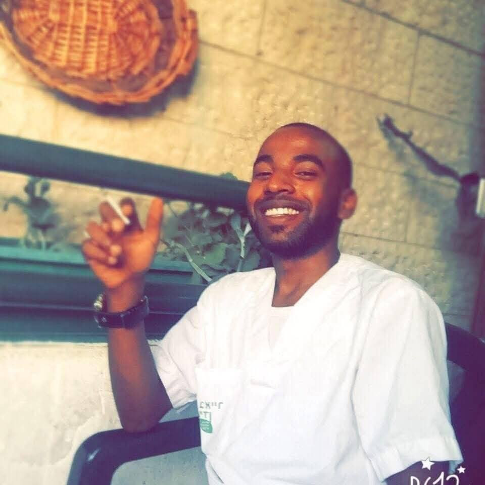 تغطية صحفية: مصرع الشاب المقدسي «رفعت خالد إدريس» 36 عامًا بحادث سير في شارع 6 بالداخل المحتل، حيث يعمل على مركبة توصيل «طرود»....