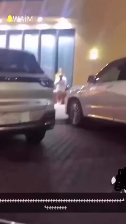 6NH9SkK4o GGwklQ.jpg