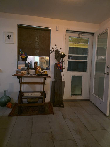 83b27886ddec.jpg