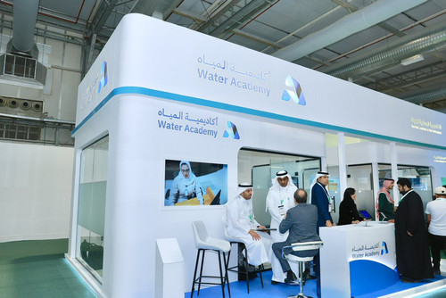 G nAWUvWMAAKZlw?format=jpg.jpg