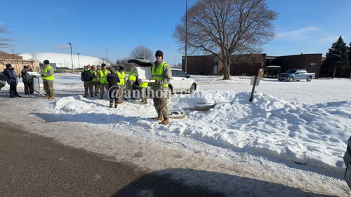 P82Q5 QHe5pef6FI.jpg