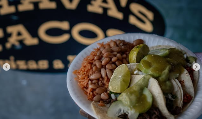 Close up of delicious al pastor tacos