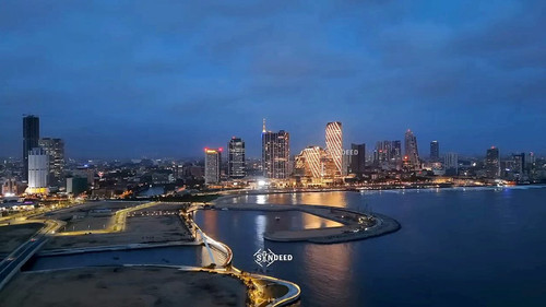 c4XPyem zzqg2Mbg.jpg