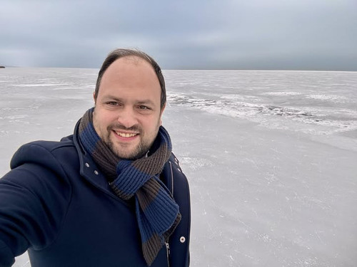 617877396 1411940760324837 3496060909809989065 n.jpg?stp=cp6 dst jpg s720x720 tt6& nc cat=108&ccb=1 .jpg