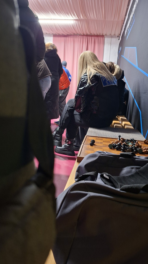 fQBuaGR.md.jpg fQBuaGR.md.jpg