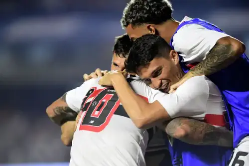 São Paulo impõe superioridade em clássico e alcança a segunda vitória consecutiva