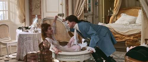 Valmont.1989.1080p.BluRay.CZ EN.DTS HD.MA2.0.x265 My.mkv 20260201 104501.792.jpg