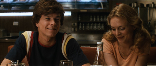 Boogie.Nights.1997.2160p.UHD BluRay.CZ EN.DTS HD.MA5.1.DoVi.HDR10+x265 r00t.mkv 20260202 000552.301.jpg